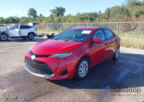 2018 Toyota Corolla Le из США, поврежденный, VIN 5YFBURHE4JP836290